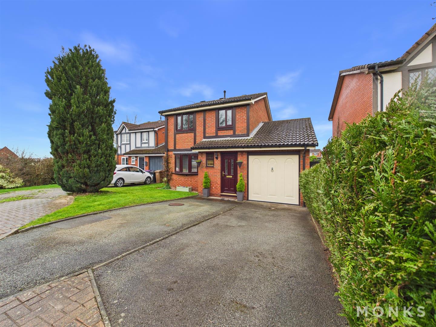 4 Crampton Court, Oswestry, SY11 2YP For Sale